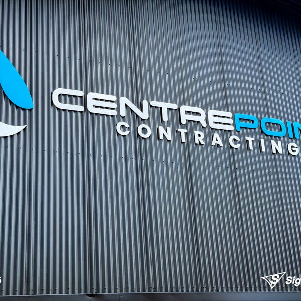 3D acrylic letters and logo with premium 2Pac sprayed finish created and installed by Signarama Springwood for Centrepoint Contracting