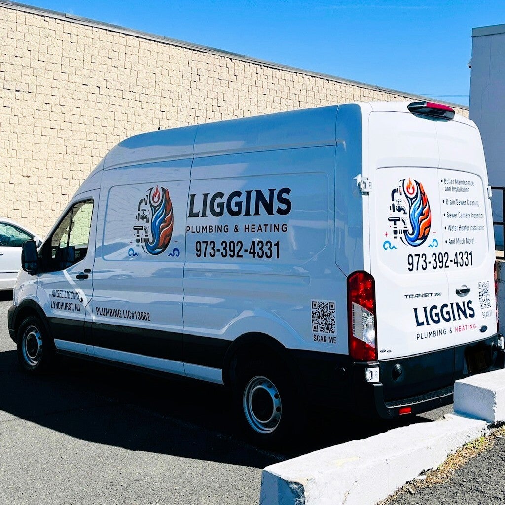 Vehicle Graphics Help Route People to Your Business