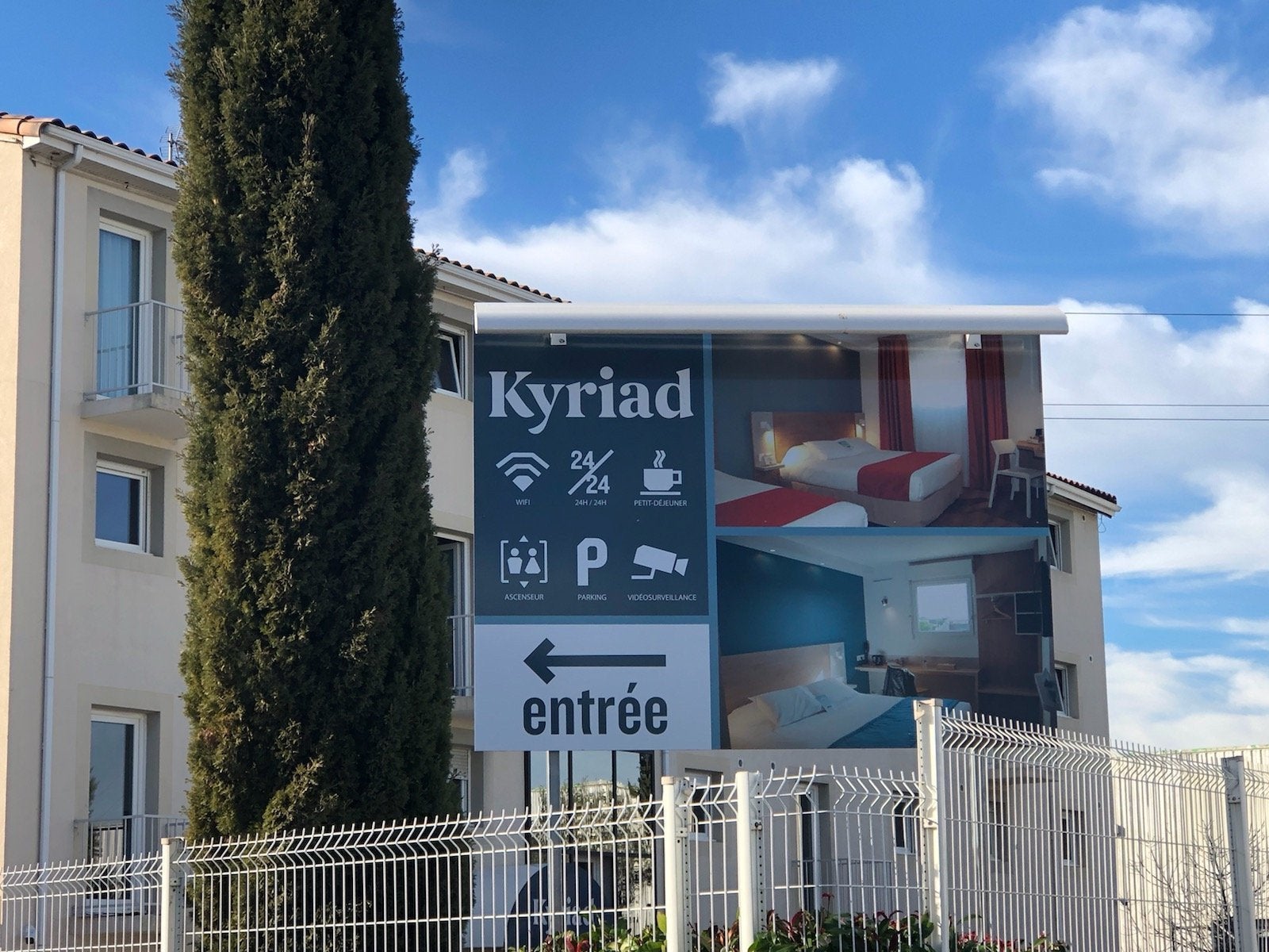 VOTRE SIGNALETIQUE SUR MESURE
