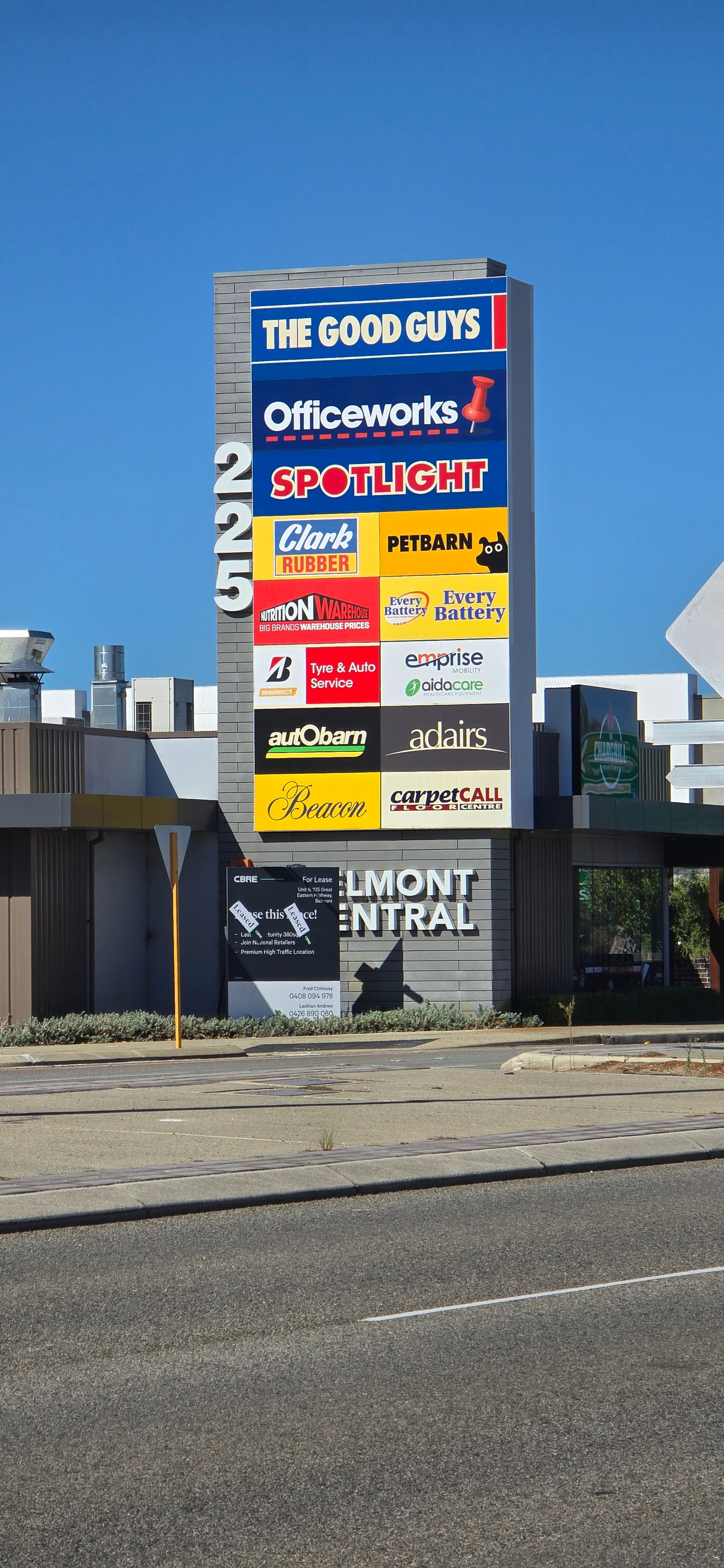 Pylon Signs That Get Your Business Noticed