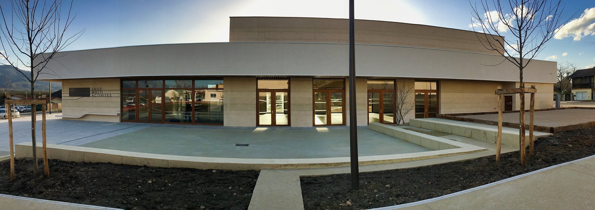 Enseigne métal en lettres découpées Mairie de Saint Sauveur