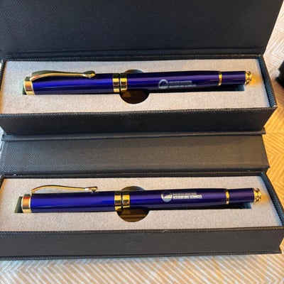 https://cdn.gorilladash.com/images/media/21371186/fully-promoted-usa-pens-square-6a0ddb3784e6d.jpeg?auto=webp&crop=1%3A1%2Csmart&width=400