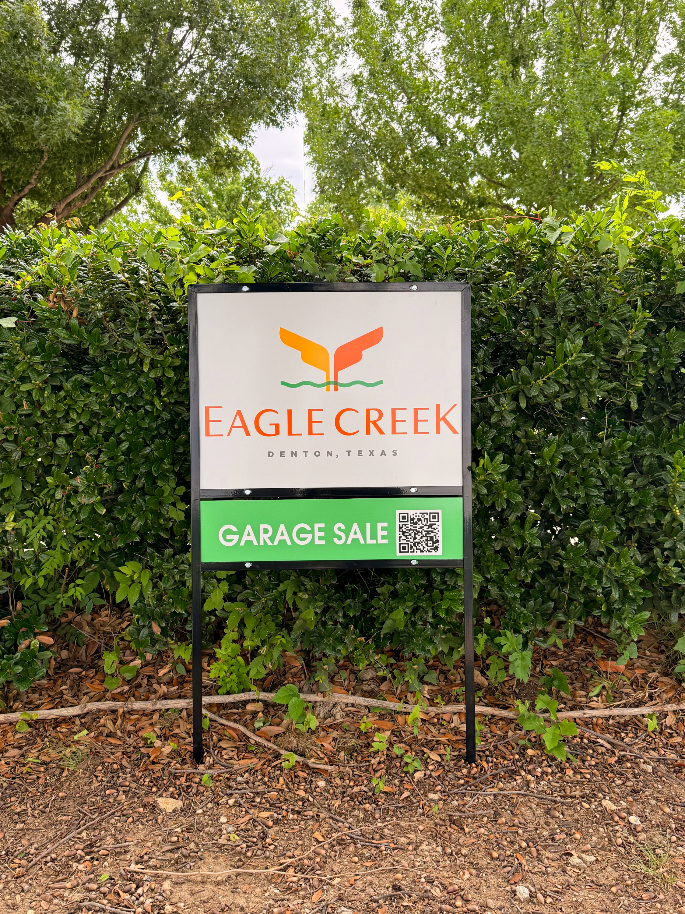 Eagle Creek real estate signs designed to promote their community garage sale event made by Signarama North Fort Worth / Keller