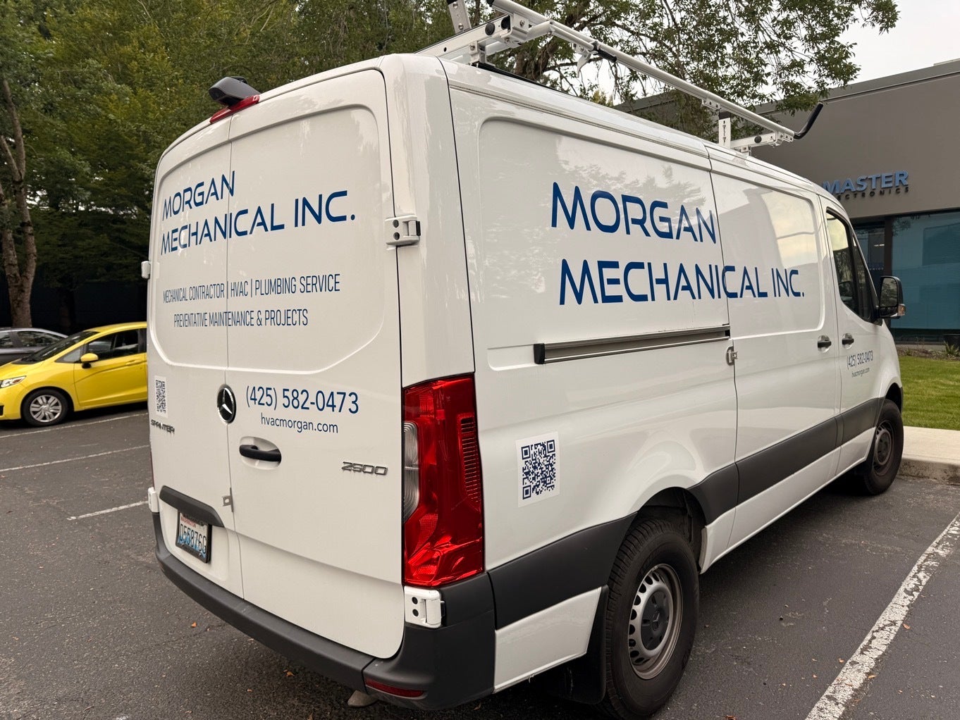 Custom Vehicle Graphics Takes Morgan Mechanical On the Road - Kirkland, WA