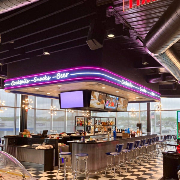 Tastyland Brings the Glow: LED Neon Interiors, Illuminated Signage & Cinematic Exterior Impact