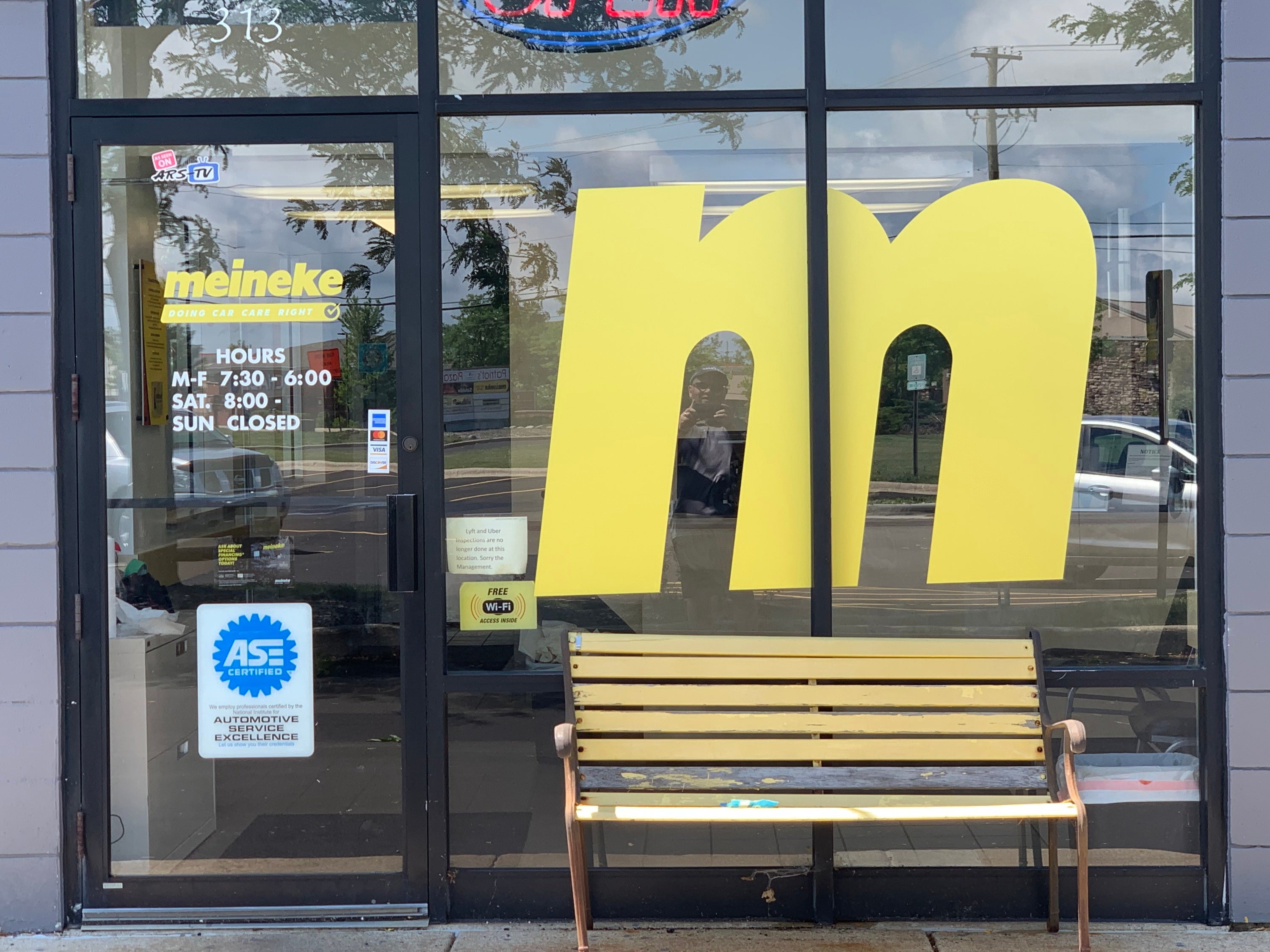 Sign Company Serving Mundelein, IL