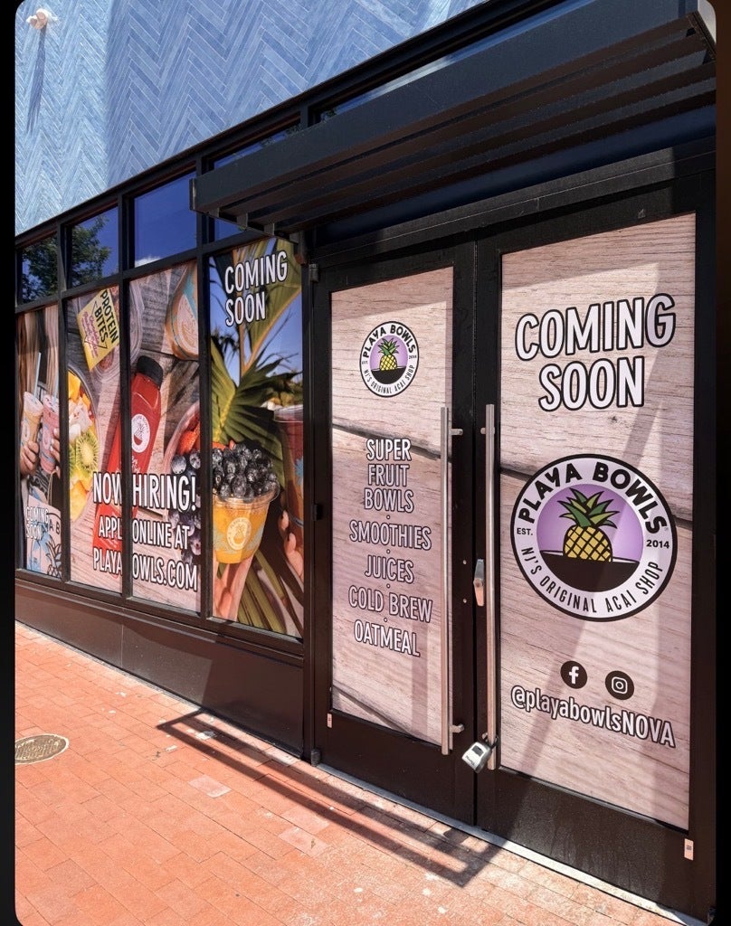 Playa Bowls Falls Church Makes a Splash with Bold Grand Opening Window Graphics