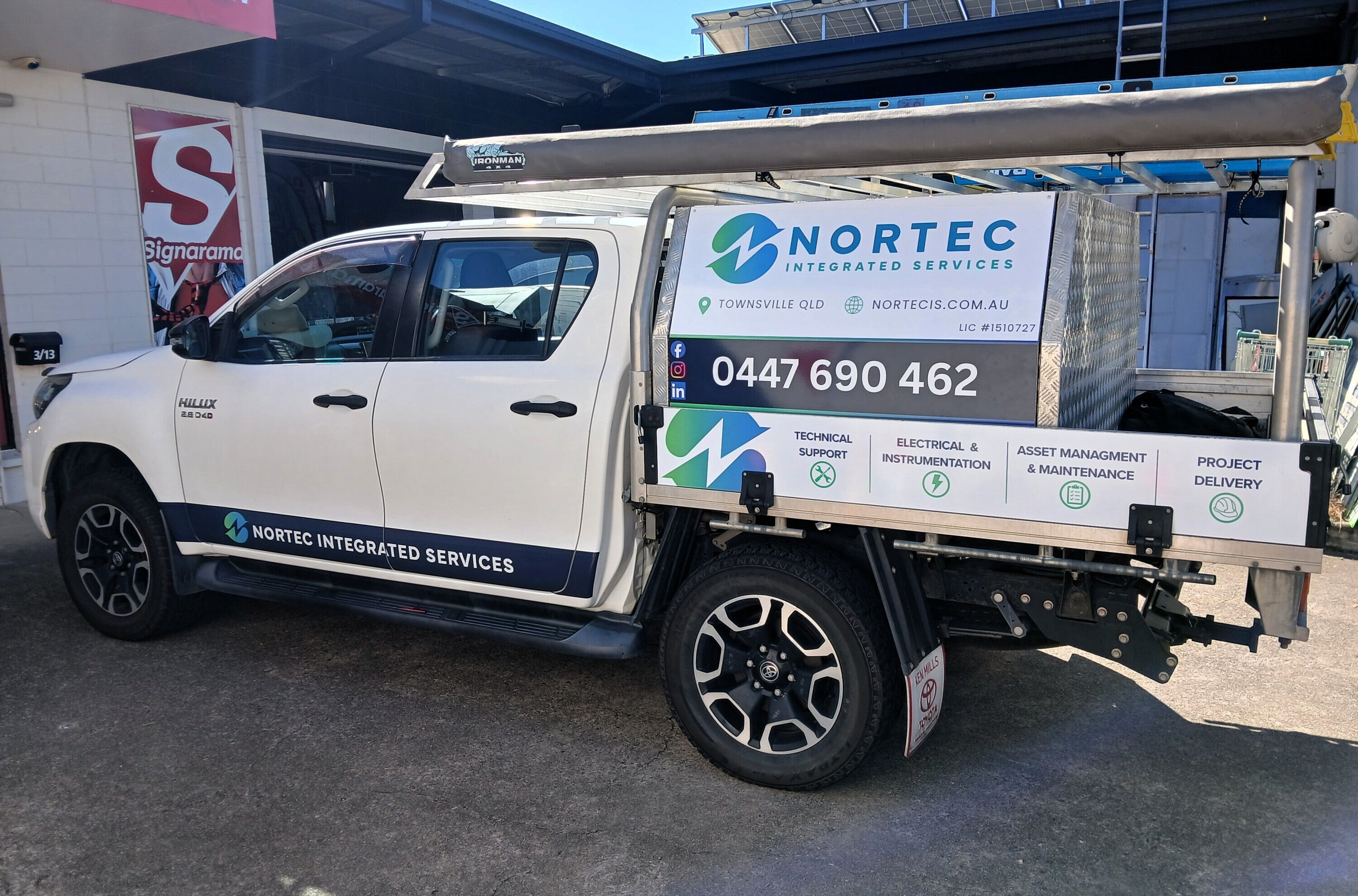 Vehicle Signage | Signage Installation | Graphic Design | Townsville Signs