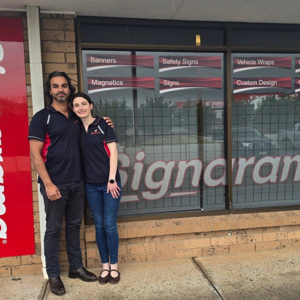 Meet Karan & Lisa – The New Owners of Signarama Lonsdale