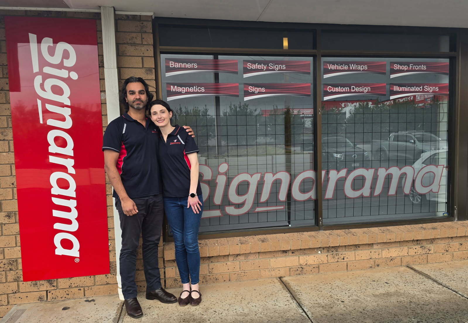 Meet Karan & Lisa – The New Owners of Signarama Lonsdale