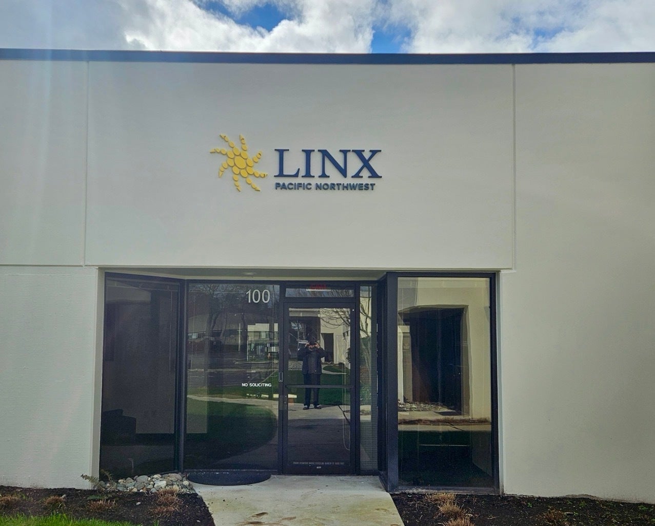 Custom Dimensional Letter Sign for LINX Pacific Northwest | Redmond, WA