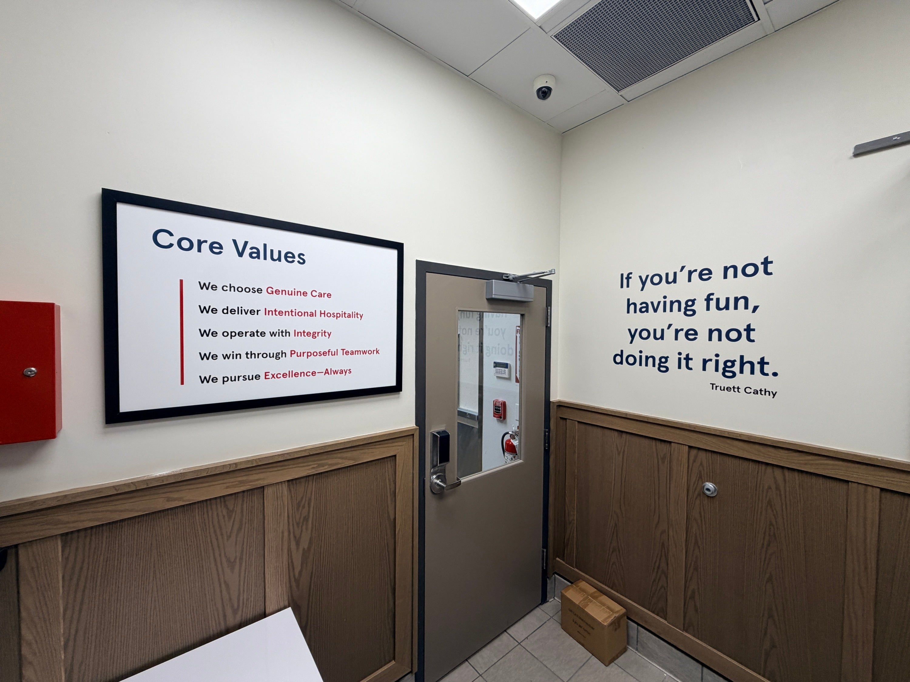 From Company Values to Wall Graphics: Corporate Signage for Chick-Fil-A in Miramar