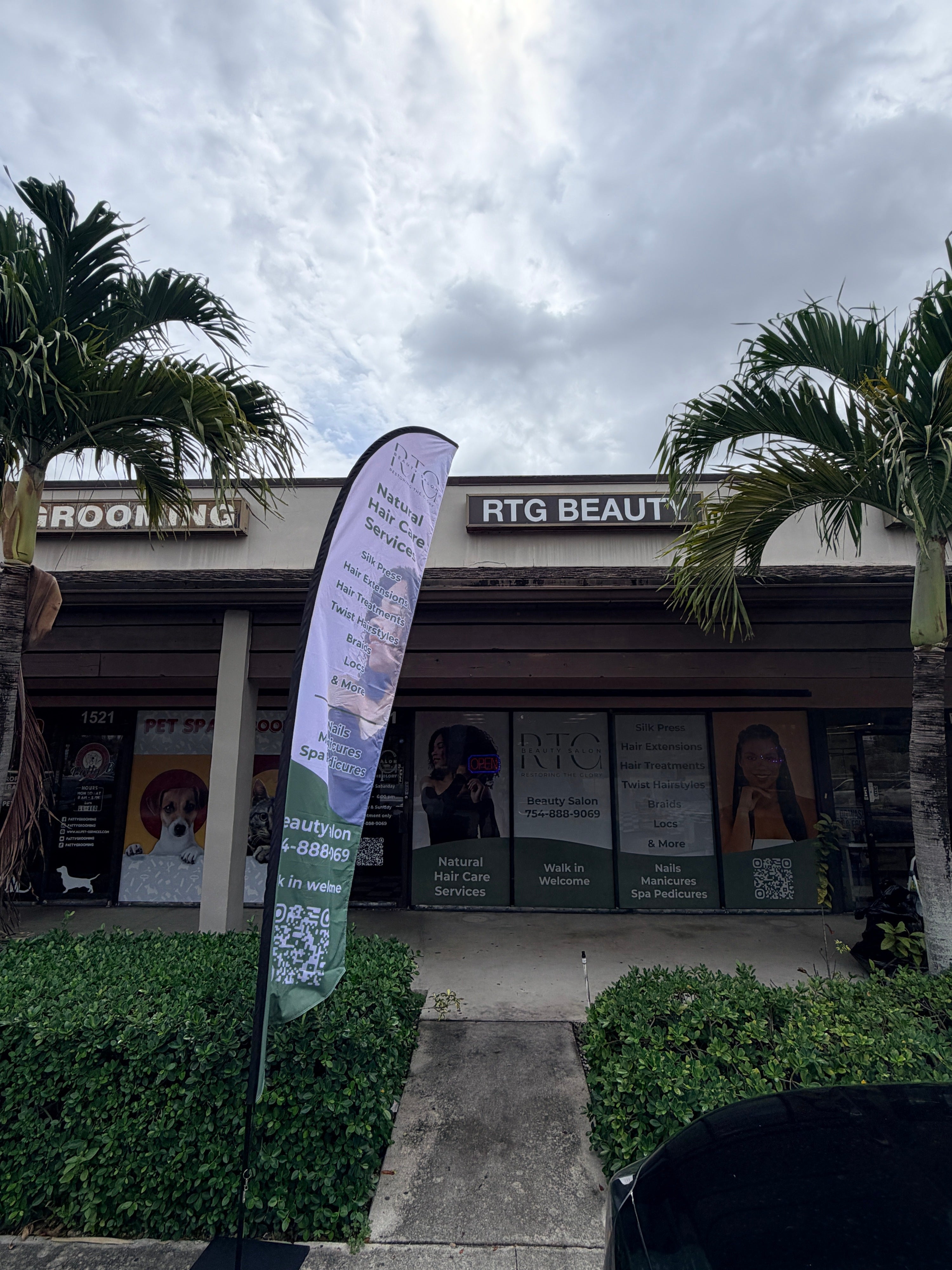 Elevating a hair salon's brand with custom graphics and signage in Pembroke Pines