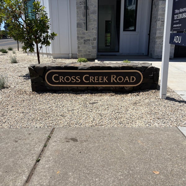 Bronze Plaque Neighborhood Signs Help Fountain Grove Continue Its Recovery and Beautification