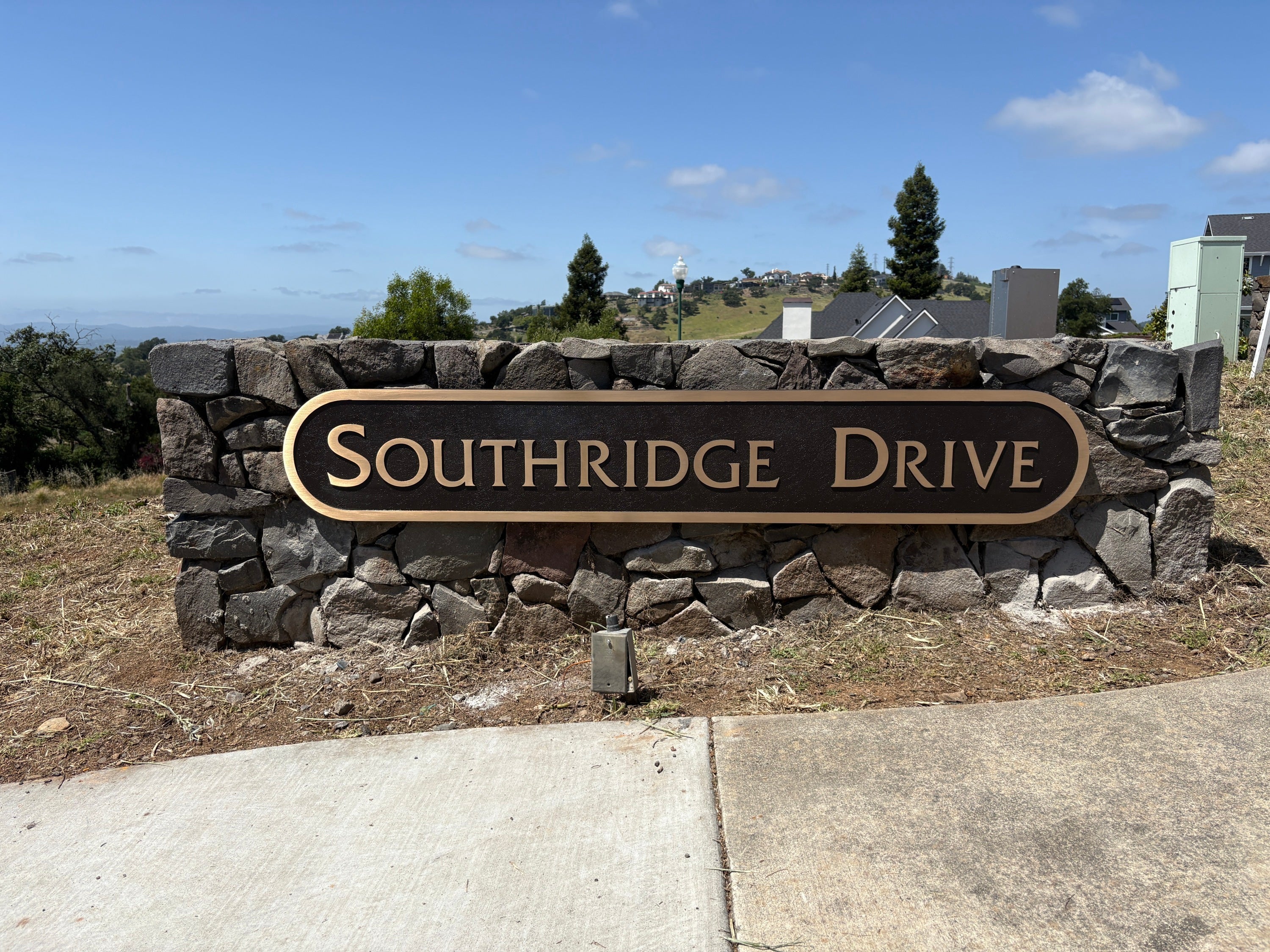 Bronze Plaque Neighborhood Signs Help Fountain Grove Continue Its Recovery and Beautification