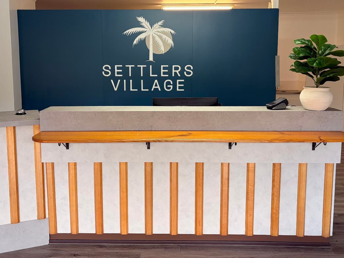 Coverstyl transforming old furniture eco style at Settlers