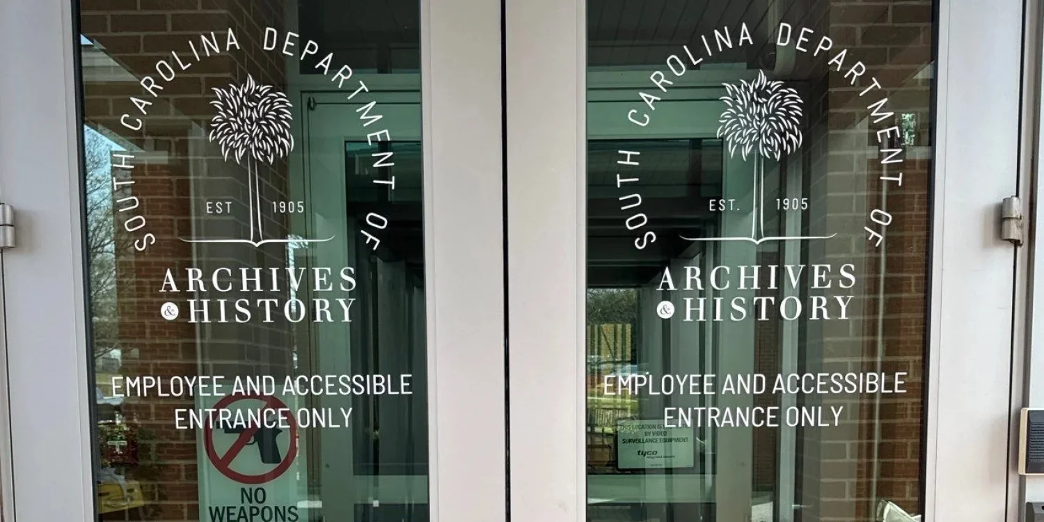 Vinyl Window Lettering
