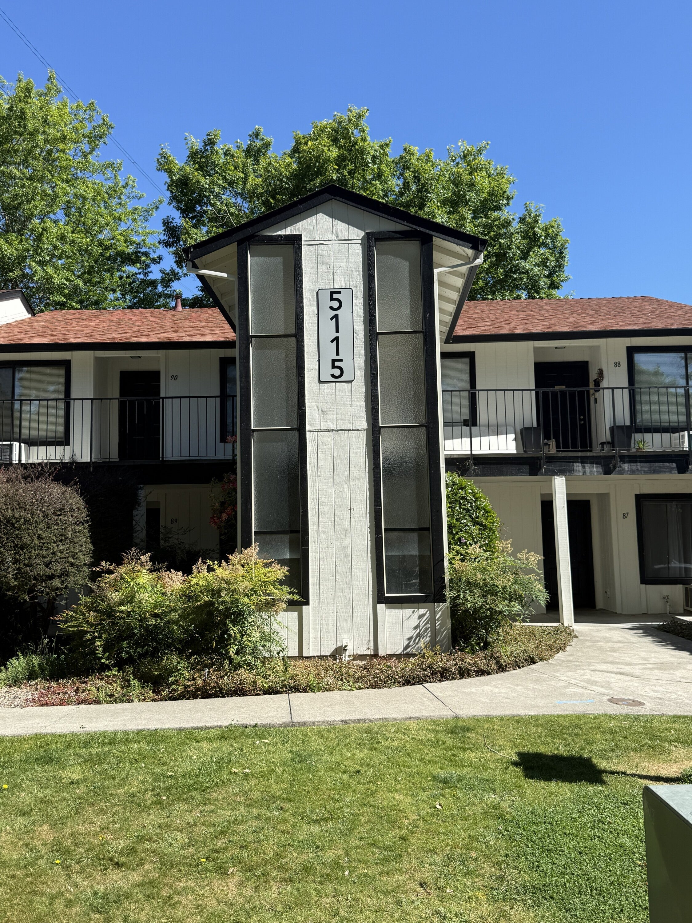 From Lisbon Apartments to Park West Apartments: How Strategic Signage Helped Transform a Sonoma County Apartment Community