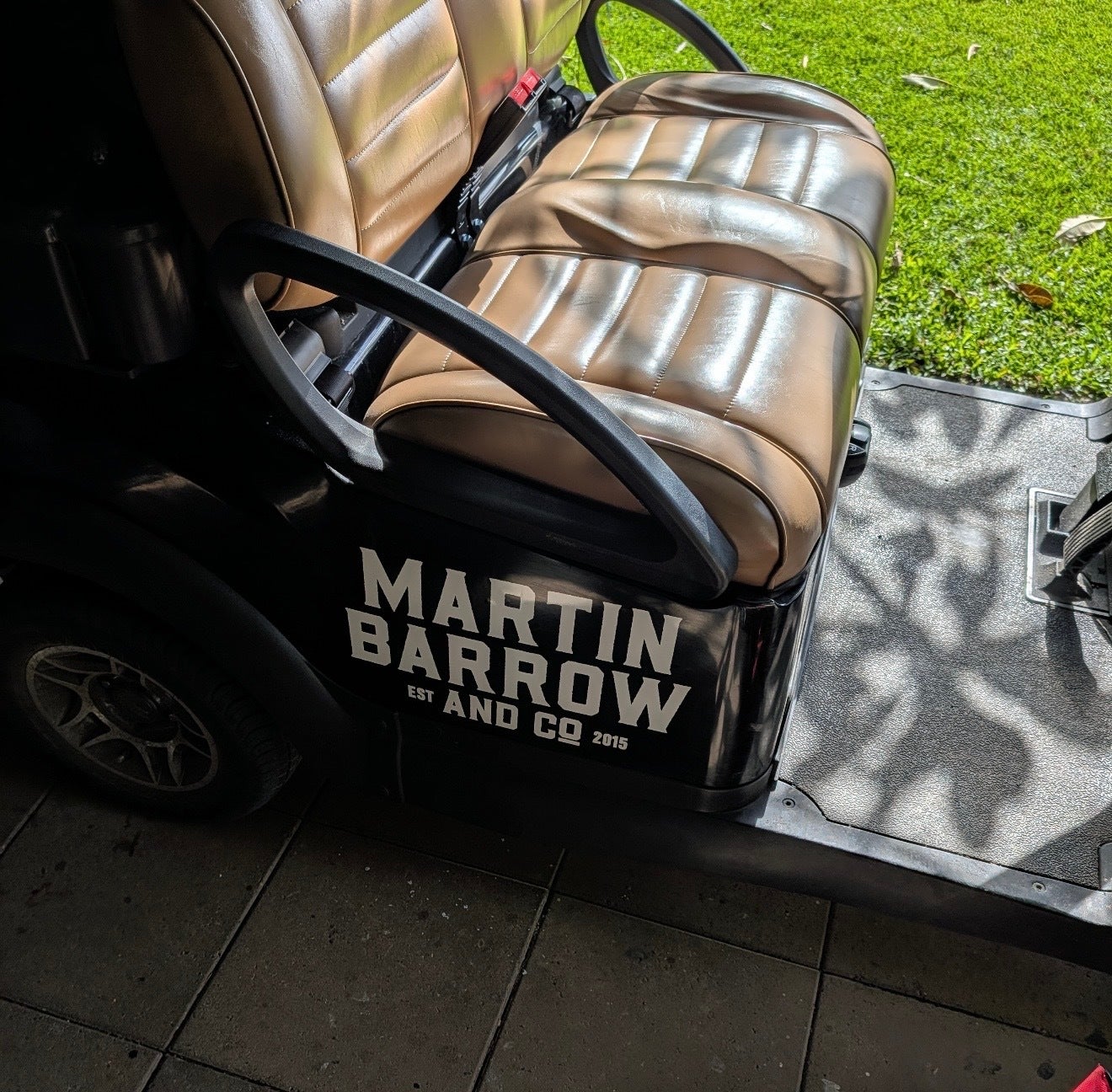 A fresh new look for this golf buggy!