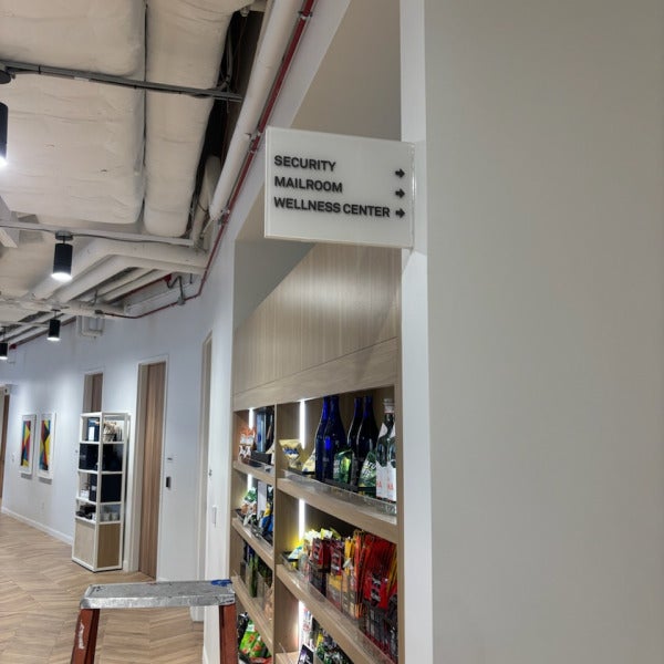 New Blade Signs Make a Bold Impression