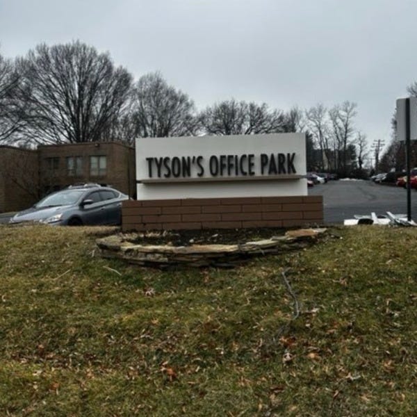 Custom Monument & Wayfinding Signage for Tysons Office Park | Signarama Tysons Corner