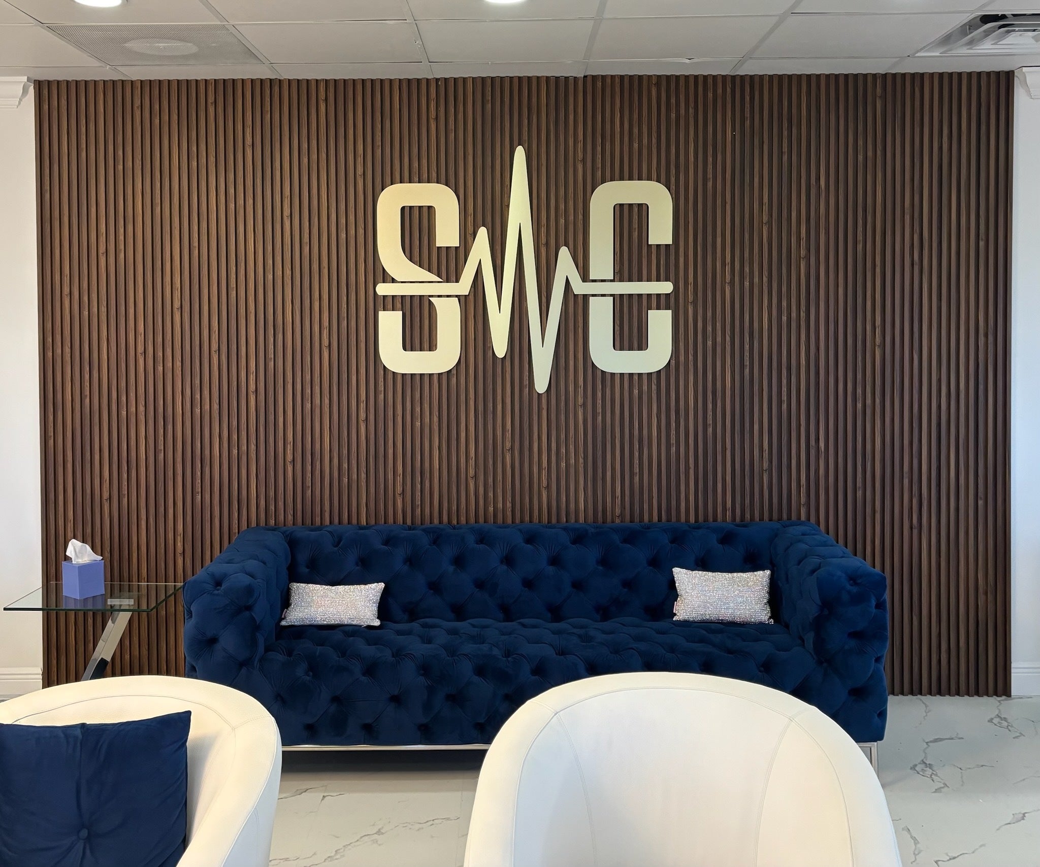Create a High-End Look That Captivates Clients the Moment They Walk In.
