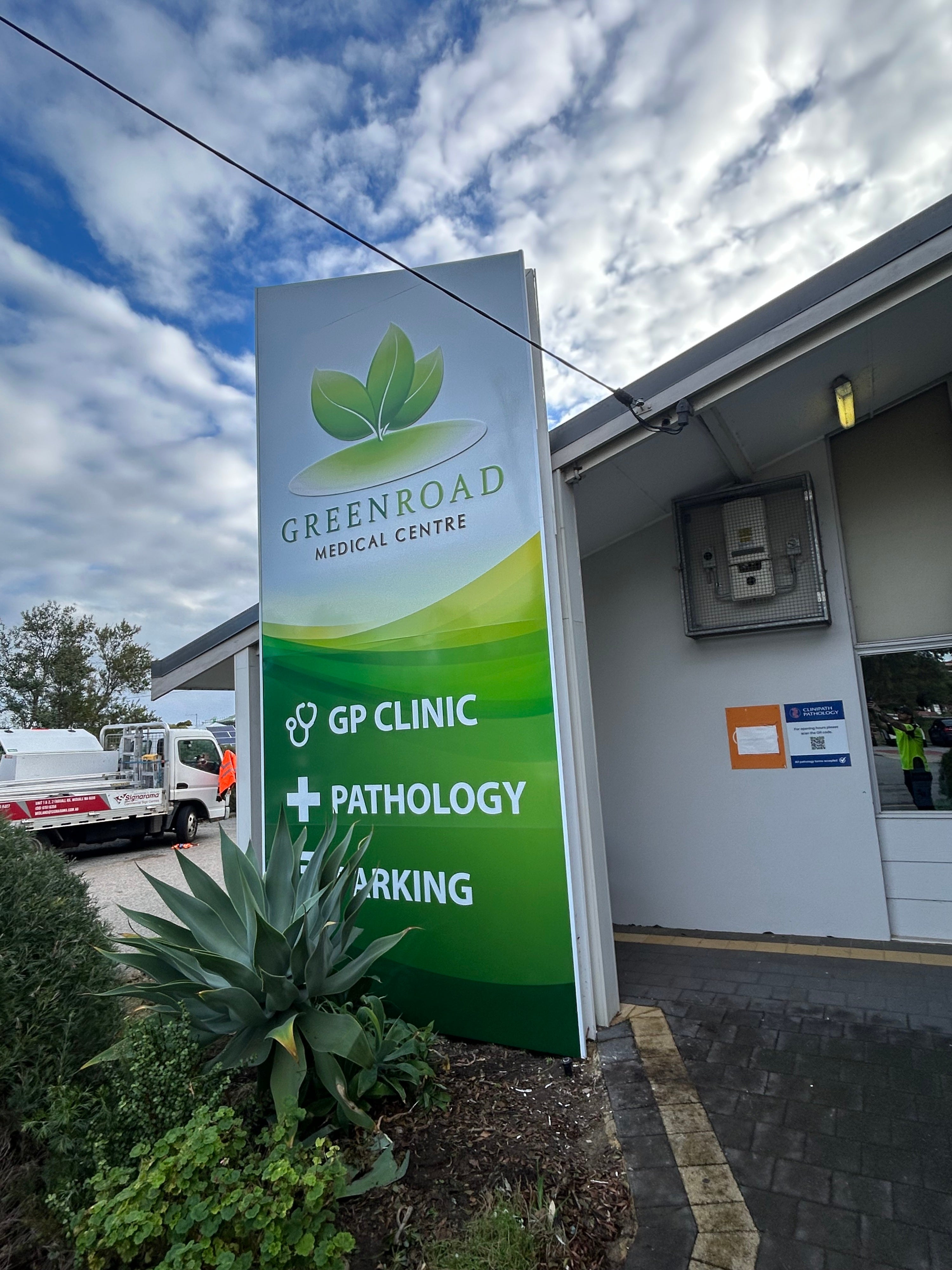 Signage Upgrade Complete at Green Rd Medical, Hillarys!