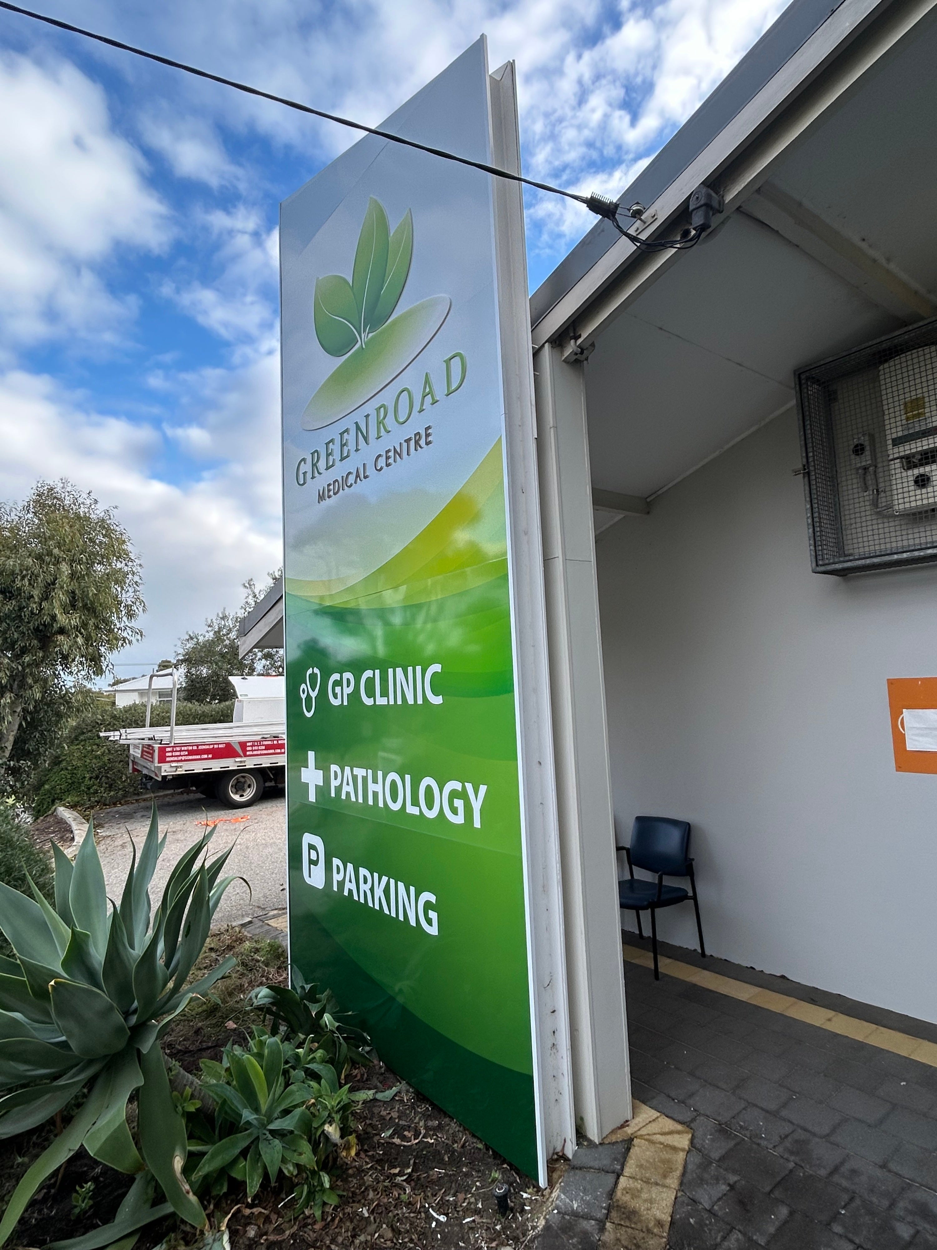 Signage Upgrade Complete at Green Rd Medical, Hillarys!