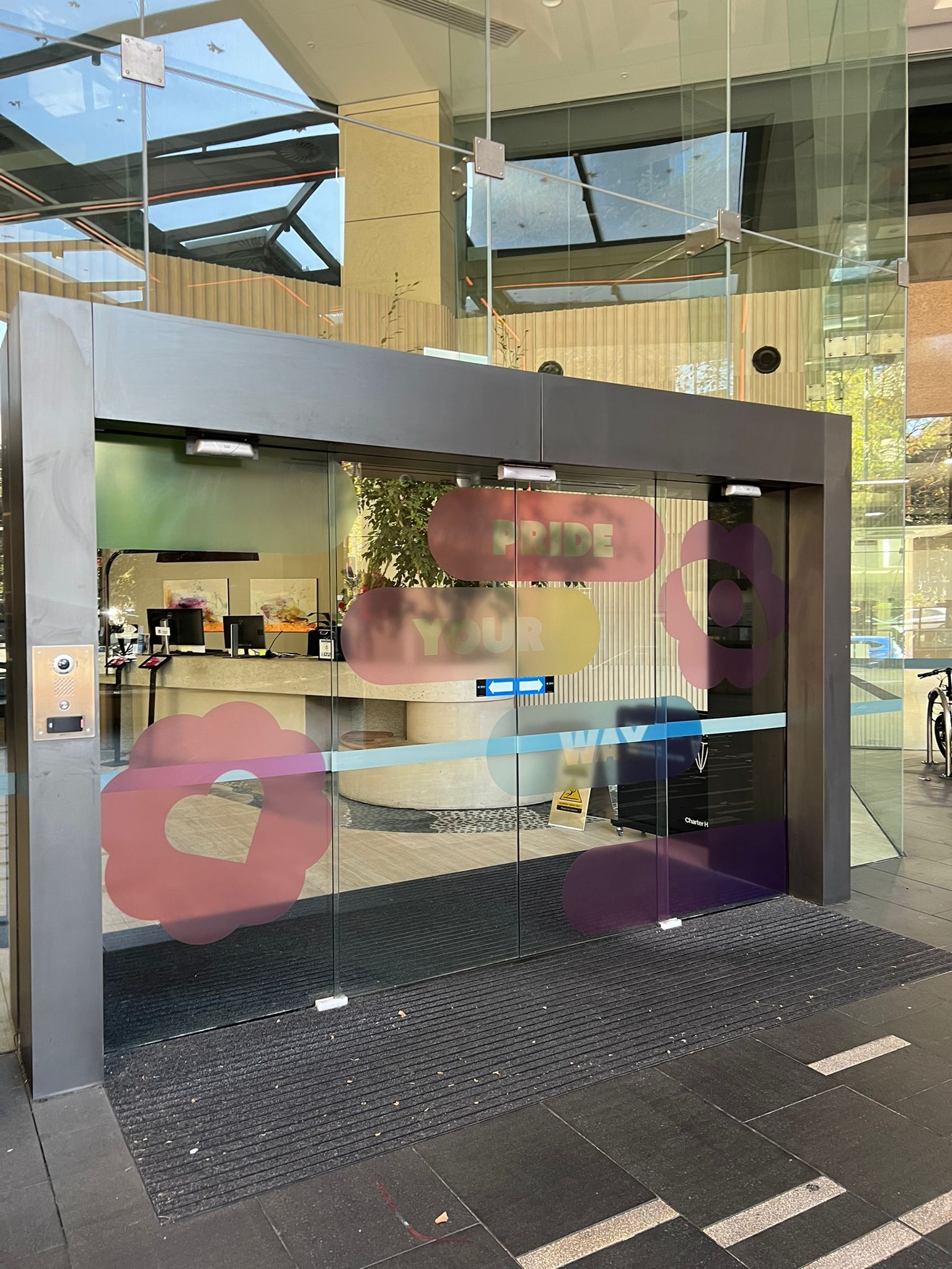 Vinyl graphics for Australian square