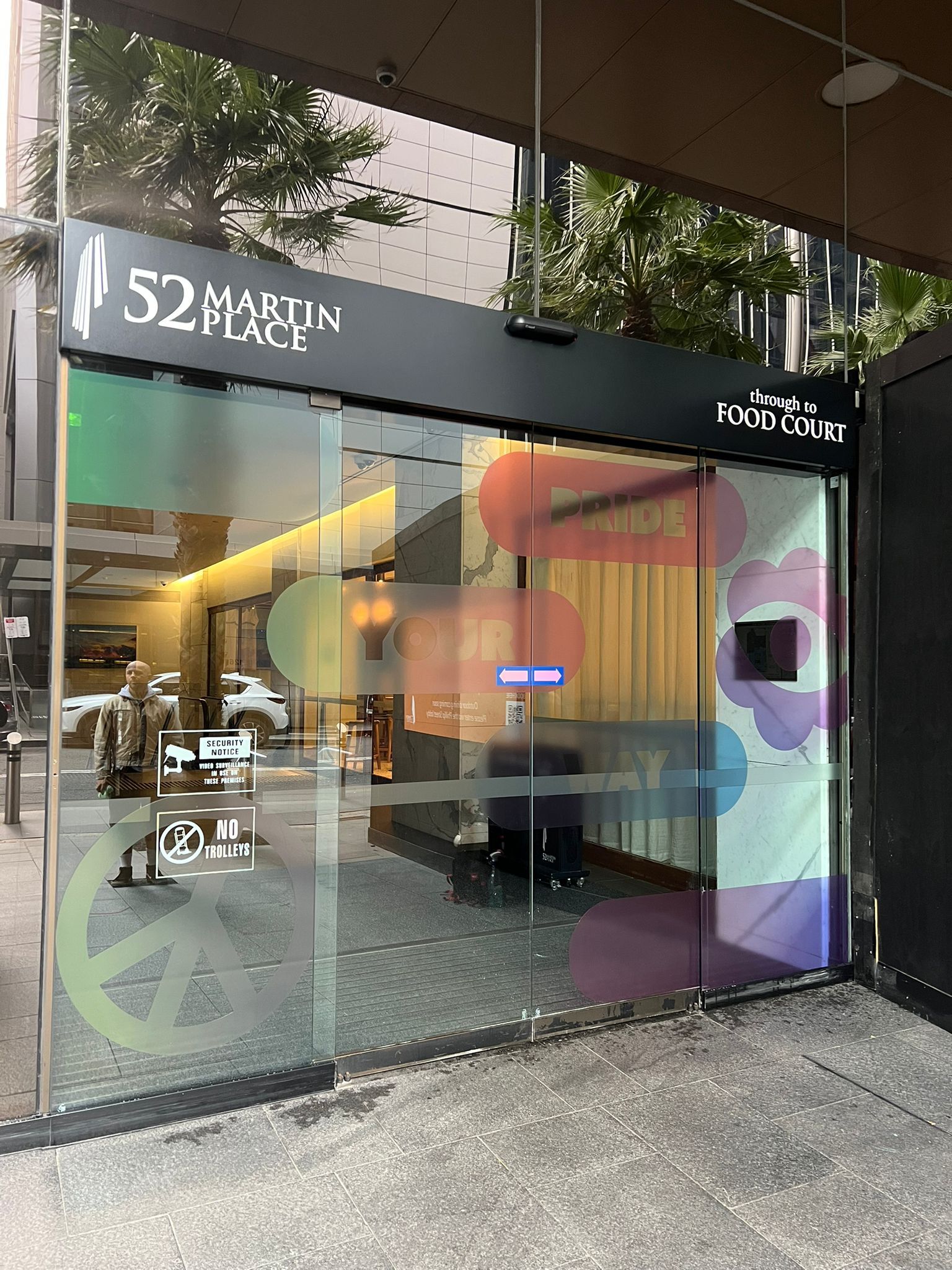 Vinyl graphics for Australian square