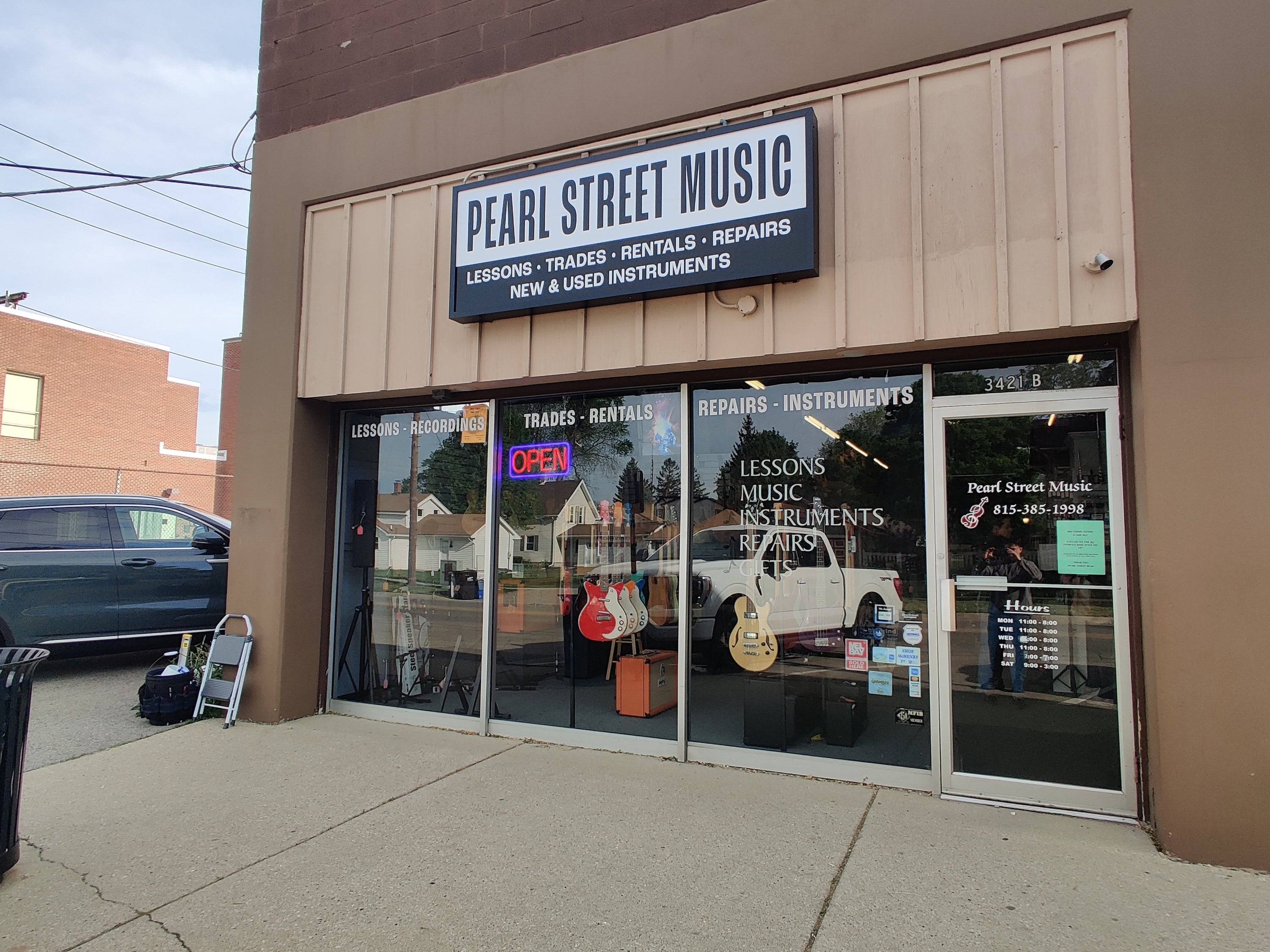 Sign Company Serving the McHenry, IL Area