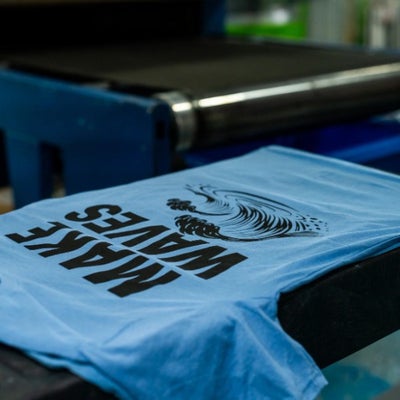 https://cdn.gorilladash.com/images/media/21453308/fully-promoted-usa-custom-screen-printed-tshirt-design-fully-promotedjpg-square-6a340f4197f97.jpg?auto=webp&crop=1%3A1%2Csmart&width=400
