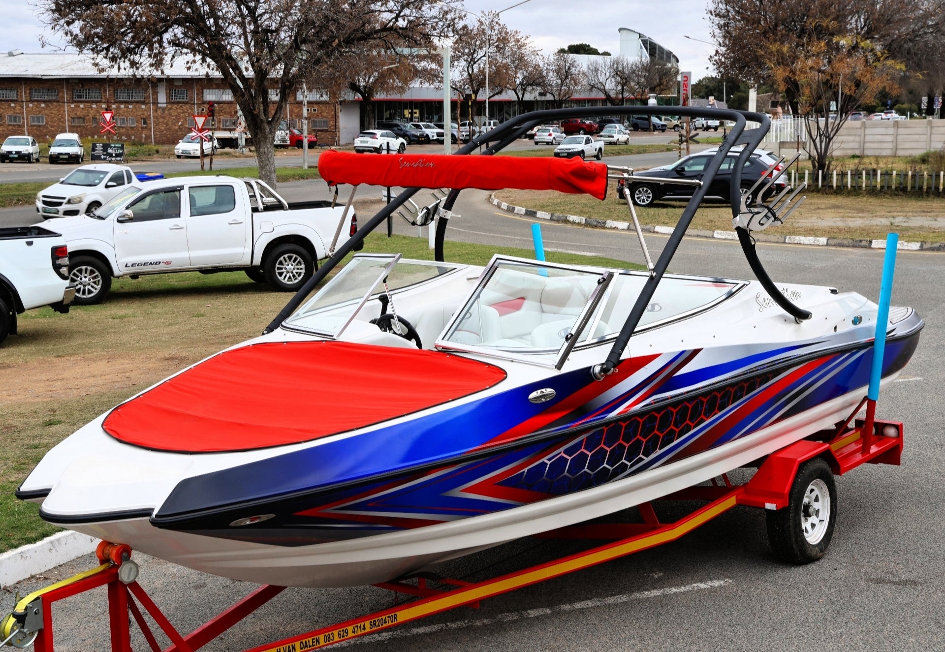 Beautiful Marine Wrapping Cast Vinyl On a Boat