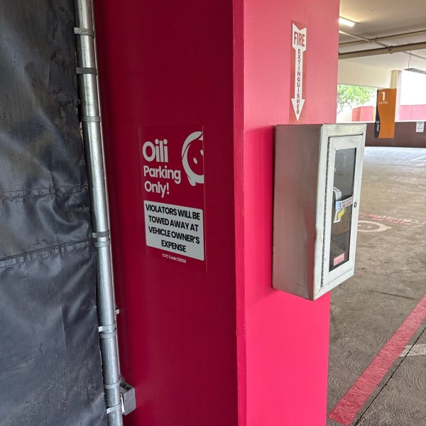 Aluminum Parking Signage for Oili at the Promenade | Signarama Temecula