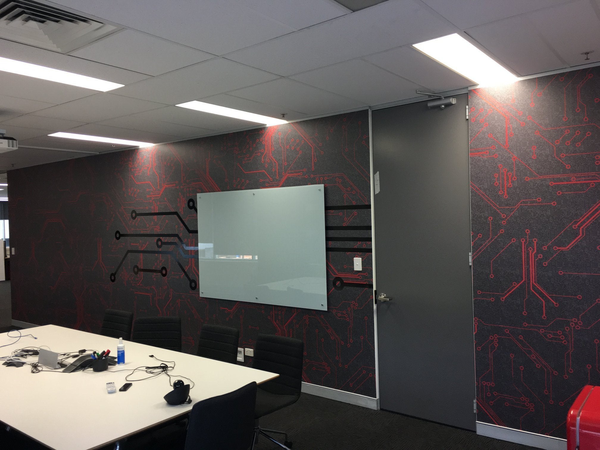 Wall Graphics / Frosting - Peri Mooney