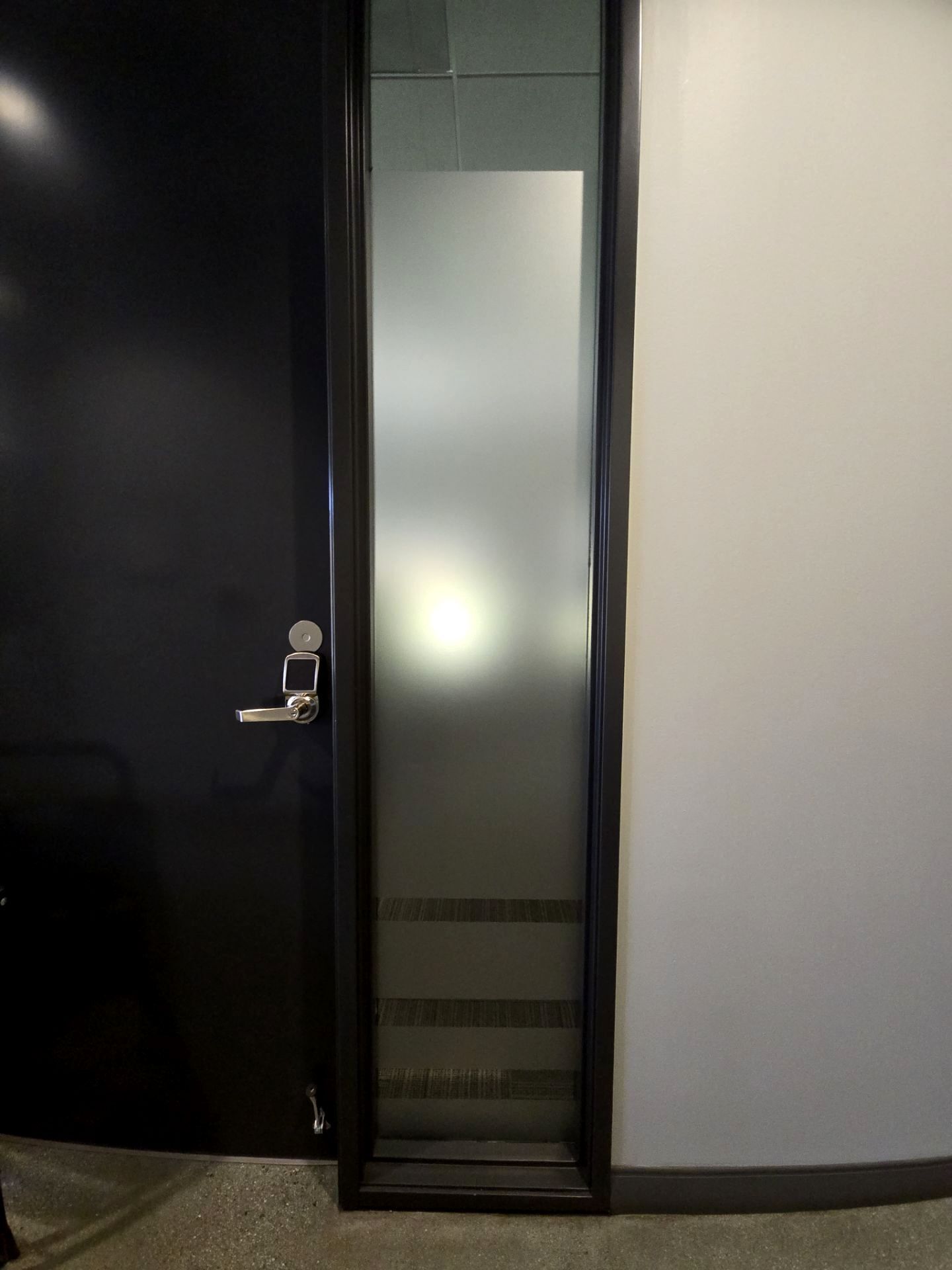 Privacy Frost for IDIQ's New HR Office | Signarama Temecula