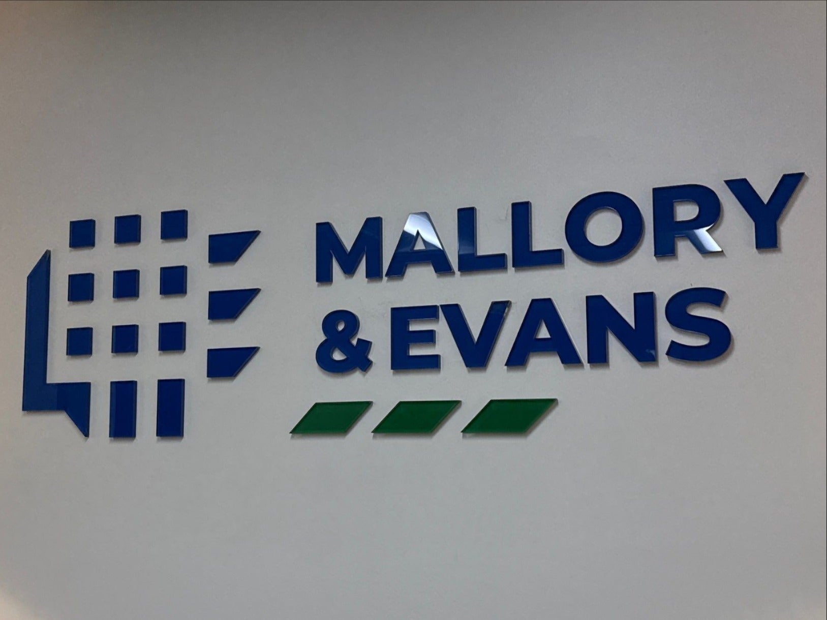 Creating Memorable First Impressions: How Reception Signs Help Businesses Welcome Customers with Confidence