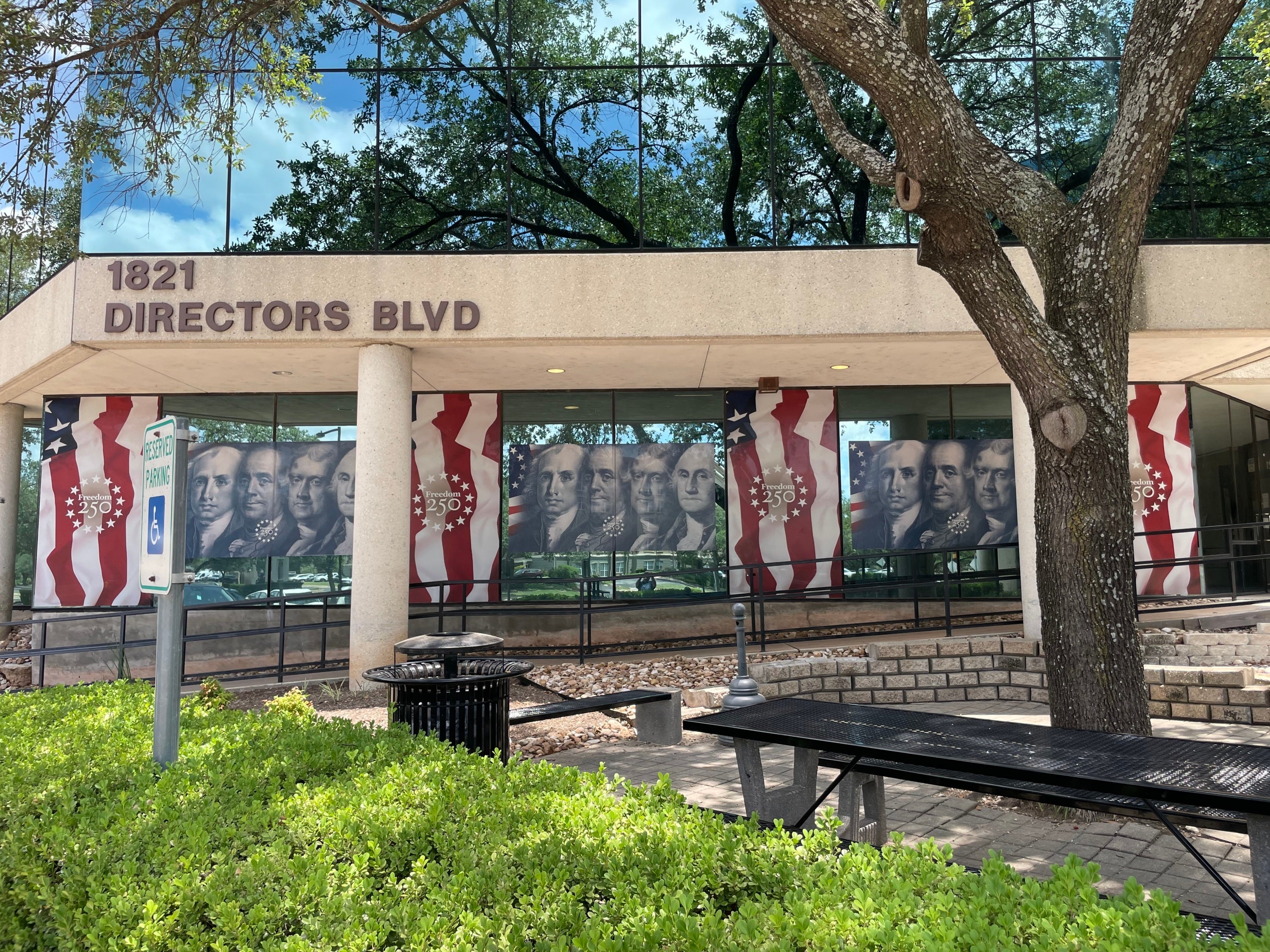 SIGNARAMA AUSTIN - IRS Freedom 250 Campaign