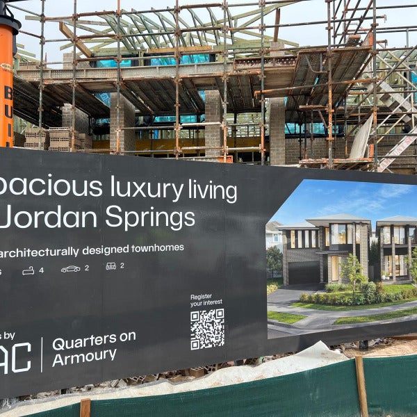 Hoarding Signage for Zac Homes at Jordan Springs