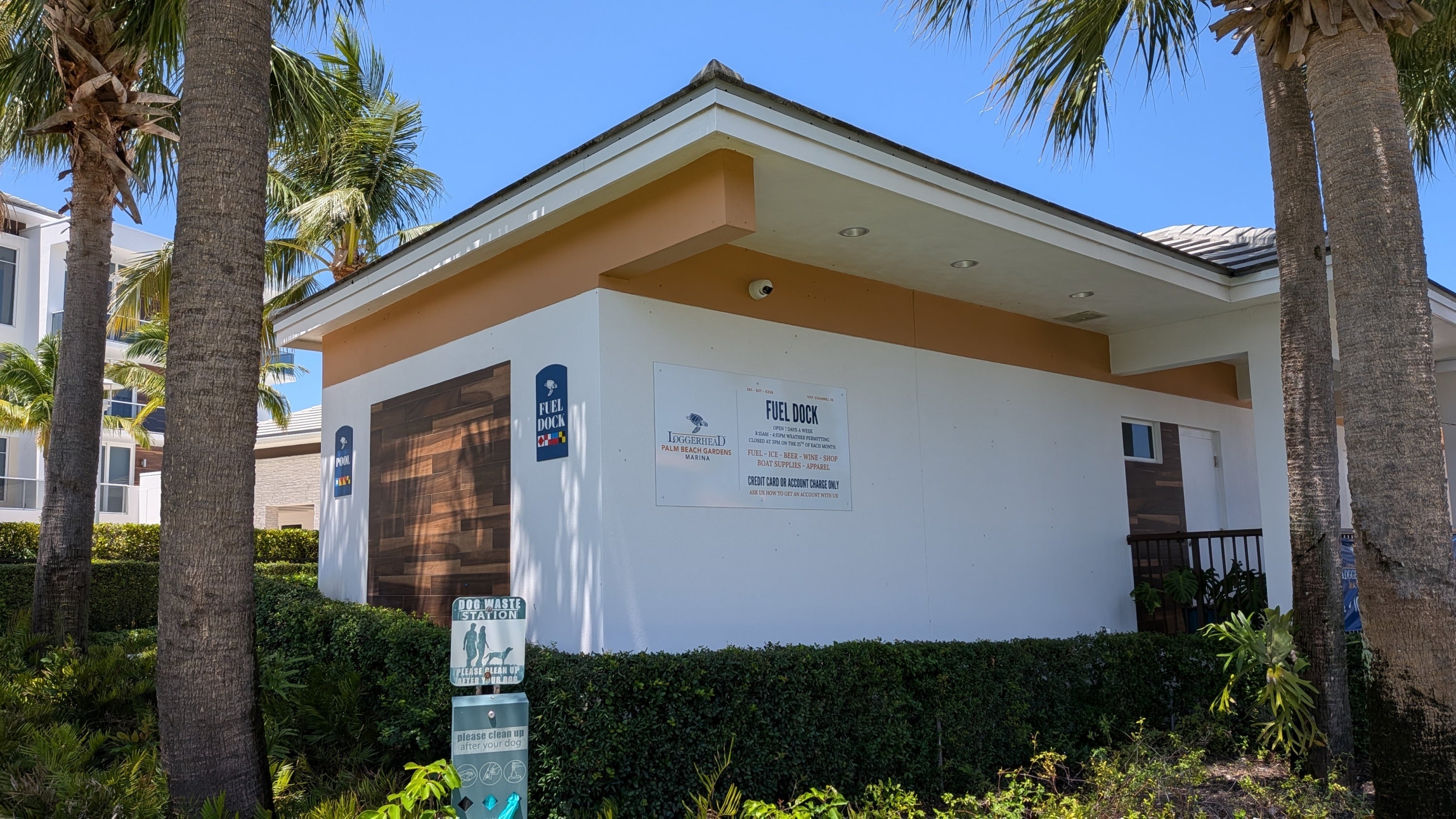 Exterior Signage for your Palm Beach Business