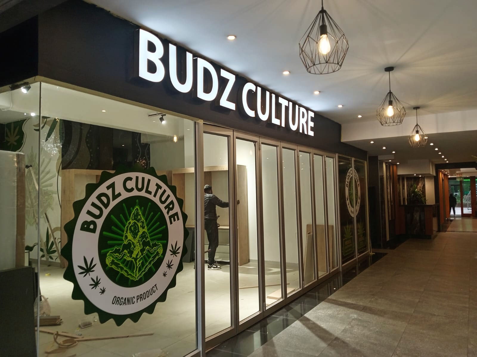 A Complete Retail Branding Transformation for Budz Culture