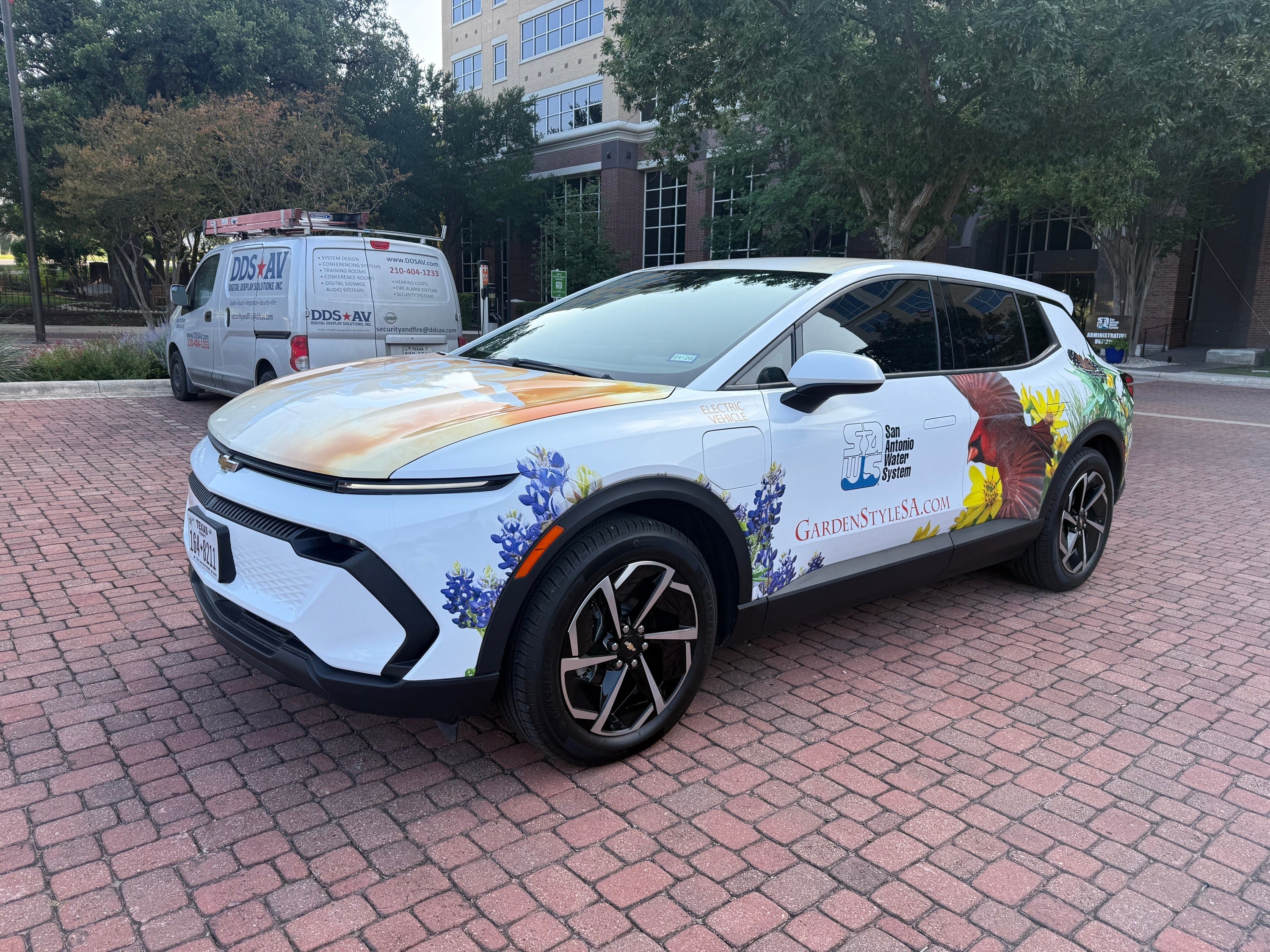 Put Your Vehicles to Work with Custom Vehicle Graphics