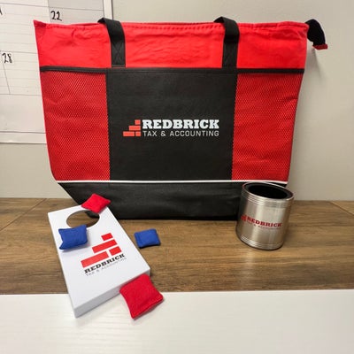 https://cdn.gorilladash.com/images/media/21527415/fully-promoted-usa-redbrick-square-6a47f7650e7e9.jpeg?auto=webp&crop=1%3A1%2Csmart&width=400