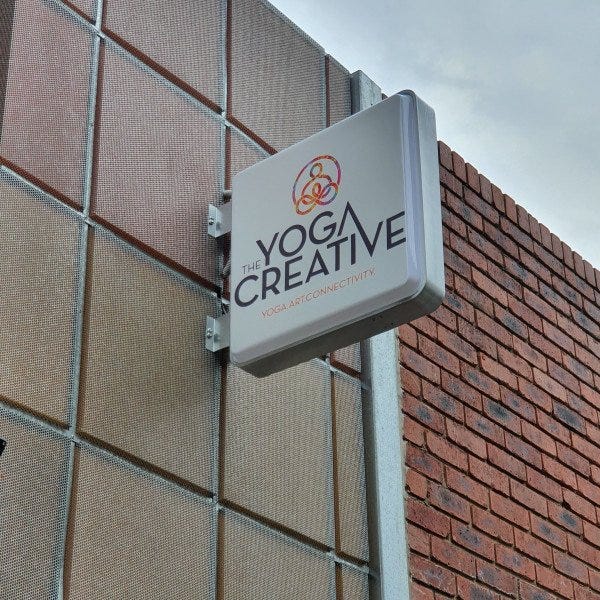 Yoga Creative Lightbox