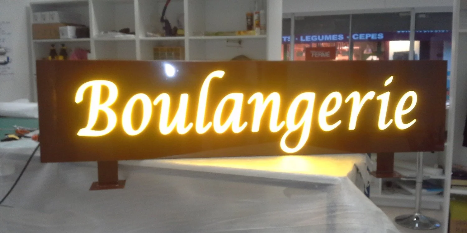 Signalétique intérieure / extérieure pour Boulangerie / Patisserie