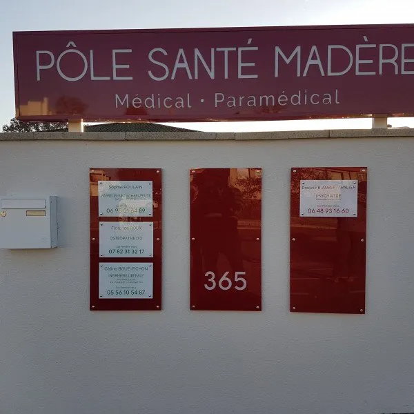 Signalétique pole santé - Signarama Bordeaux Sud