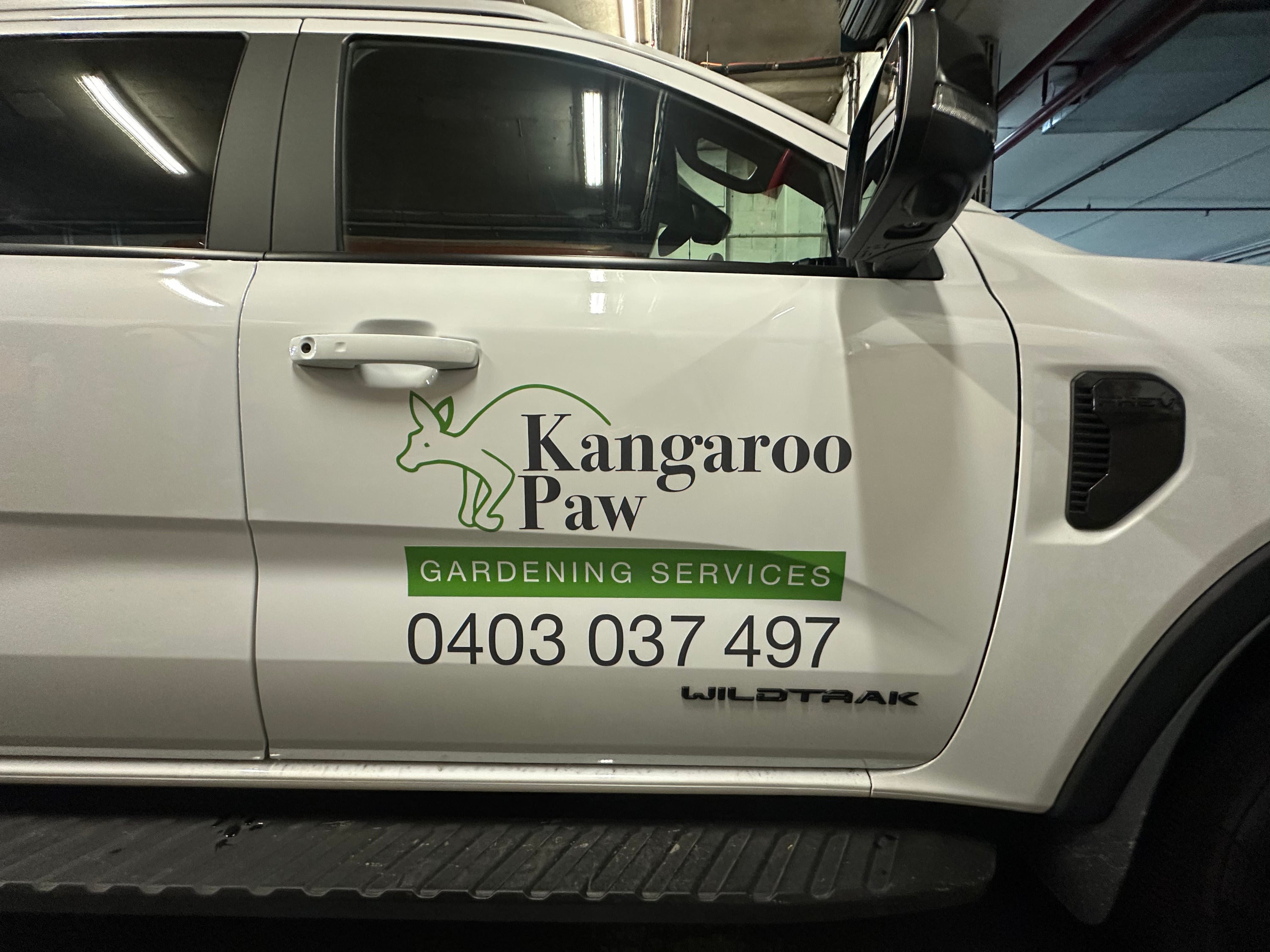 Professional Vehicle Graphics Installation for Maximum Brand Visibility