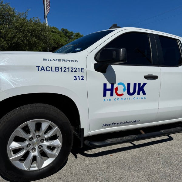 Put Your Business on the Road with Custom Spot Graphics