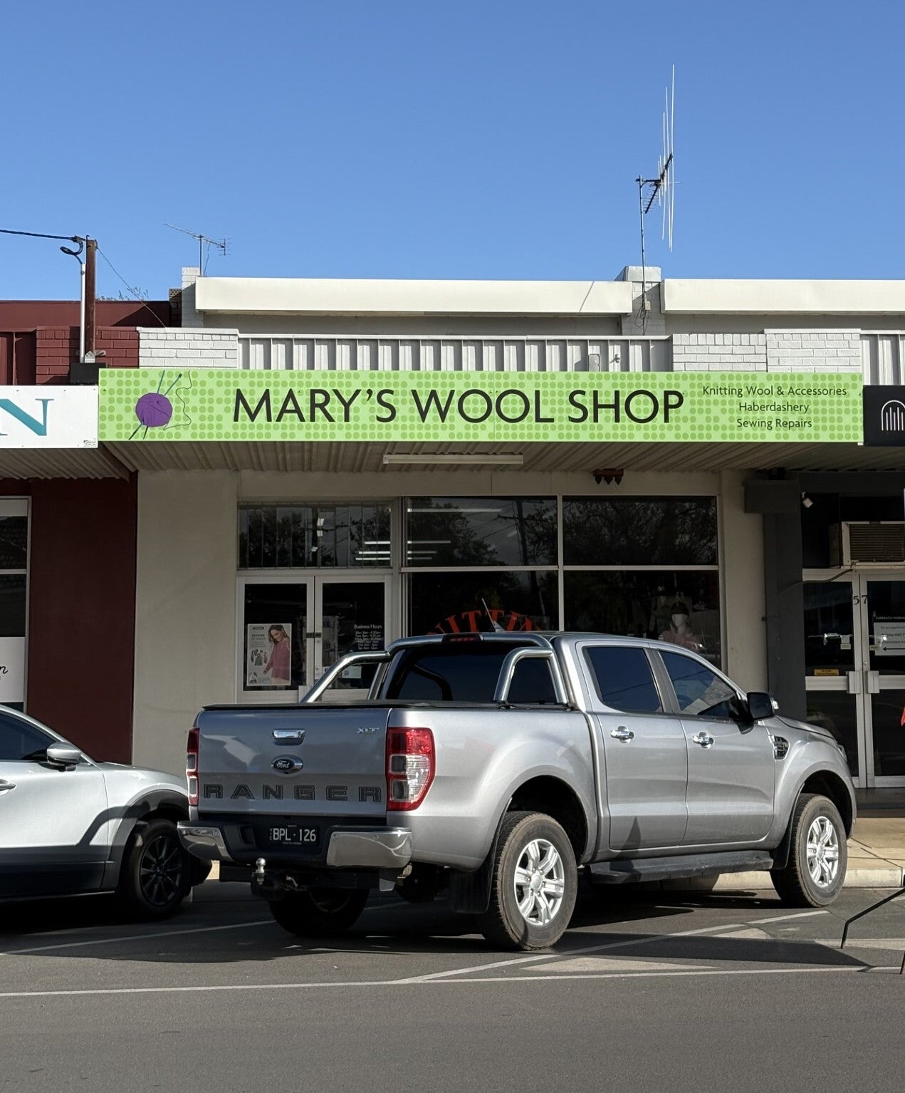 Make Your Business Stand Out with a Custom Fascia