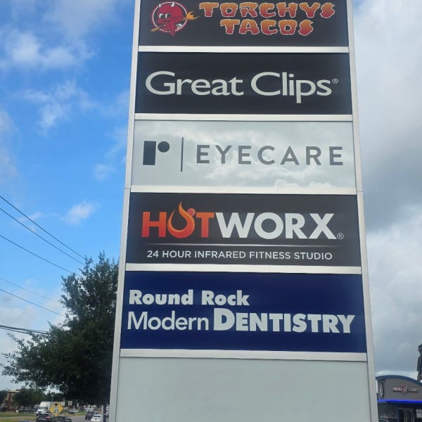 Torchys Taco_Pylon Sign_Lexan Panels